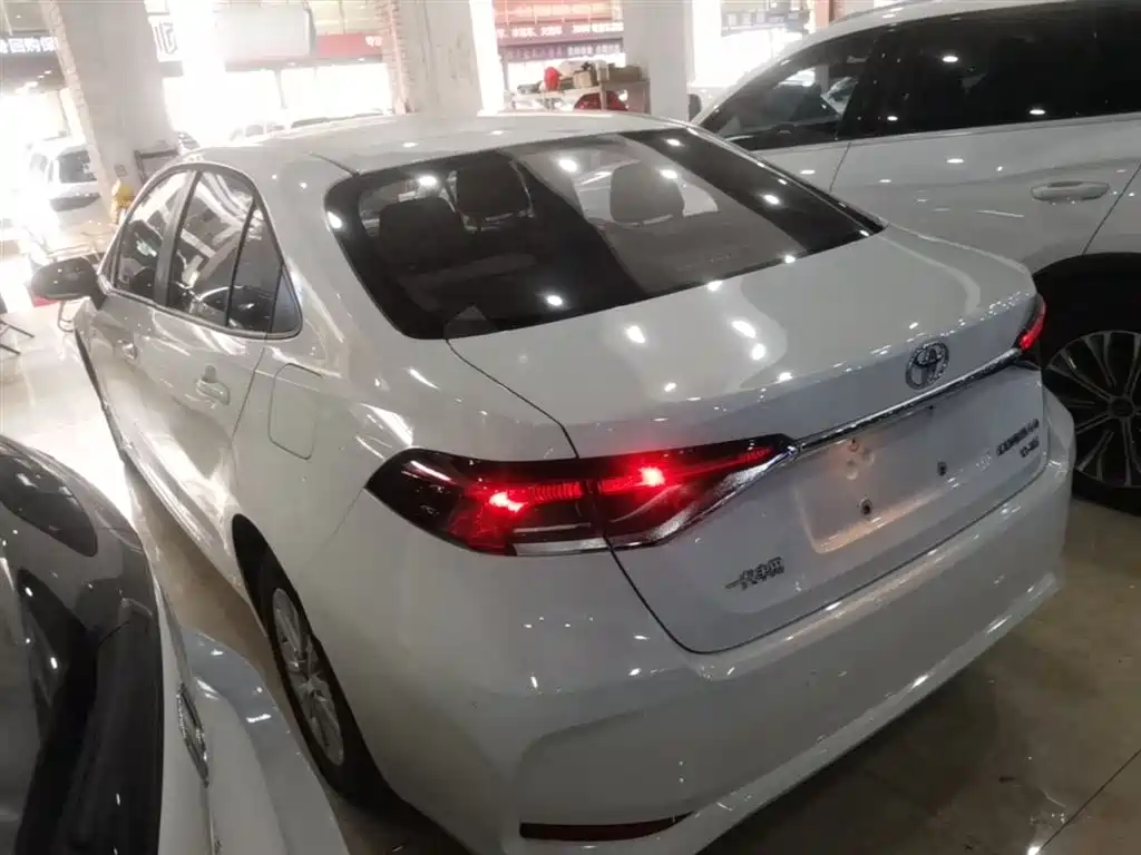 Toyota Corolla 2022 1.2T S-CVT Pioneer PLUS Edition фото 5