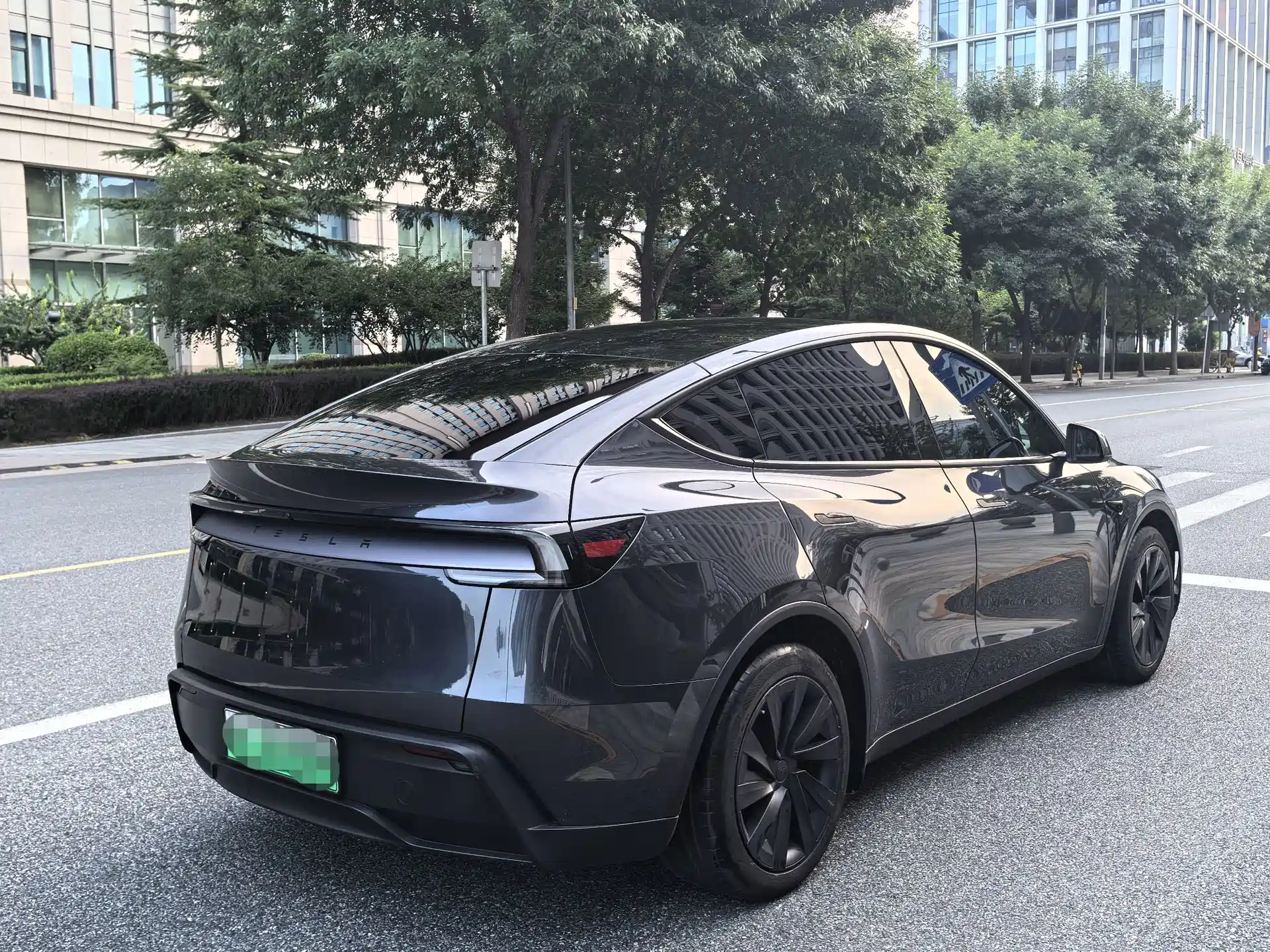 Фото 5 - Tesla Model Y