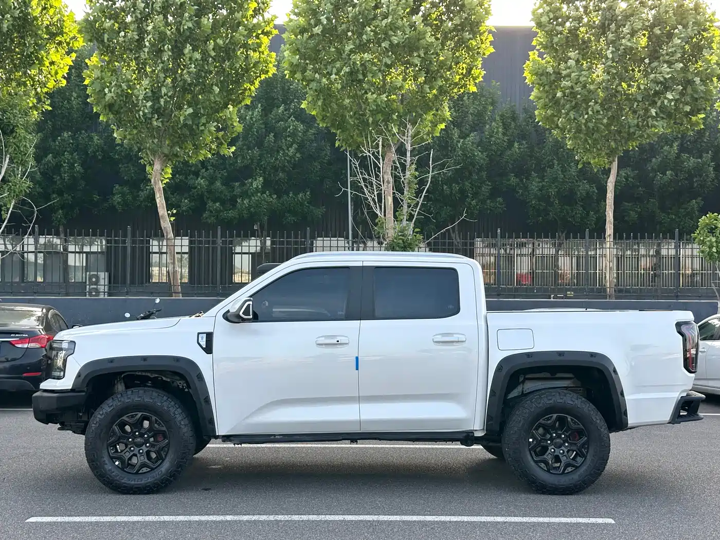 Jiangling Dadao 2023 2023 Flying General 2.3T Gasoline Automatic 4WD Extreme Edition
