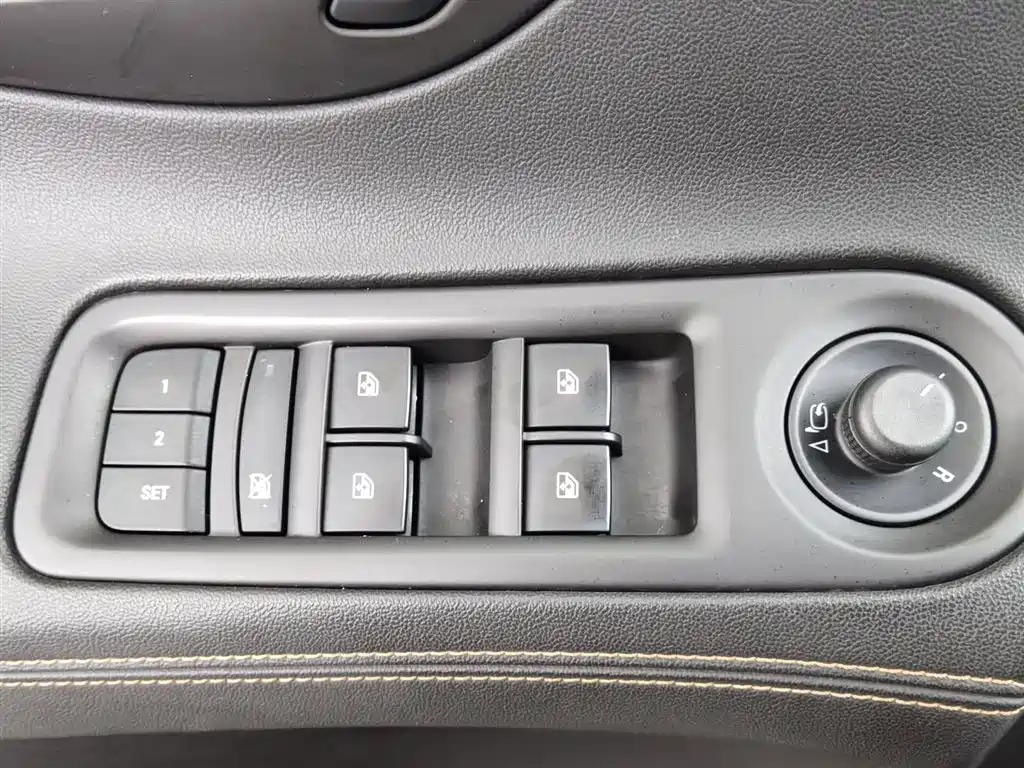 Buick LaCrosse 2013 2.4L SIDI Luxury Comfort фото 9
