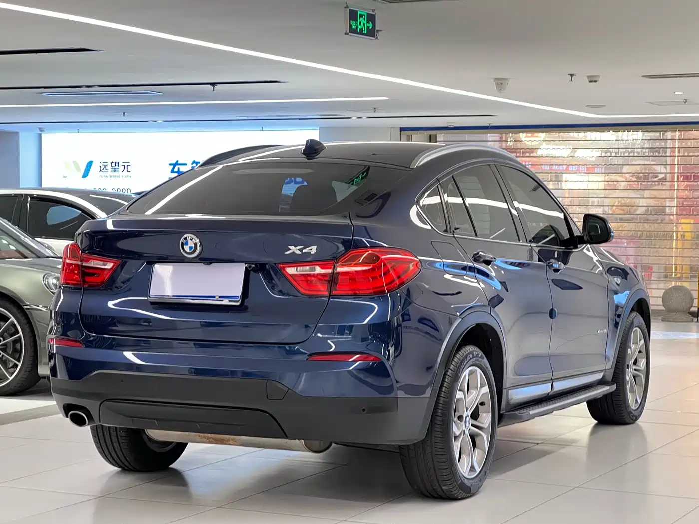 BMW X4 2014 xDrive20i X Design Package фото 23