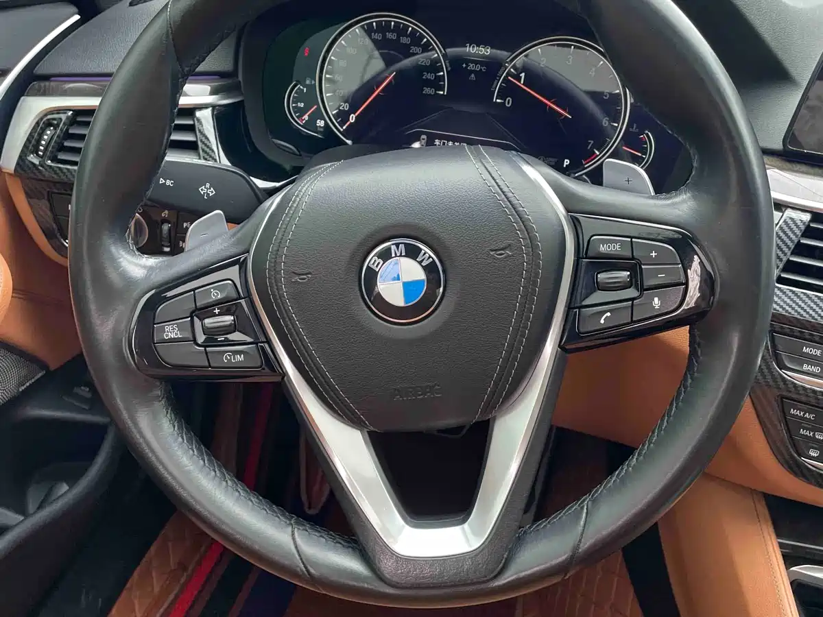 BMW 5 Series 2018 530Li Leading M Sport Package фото 12