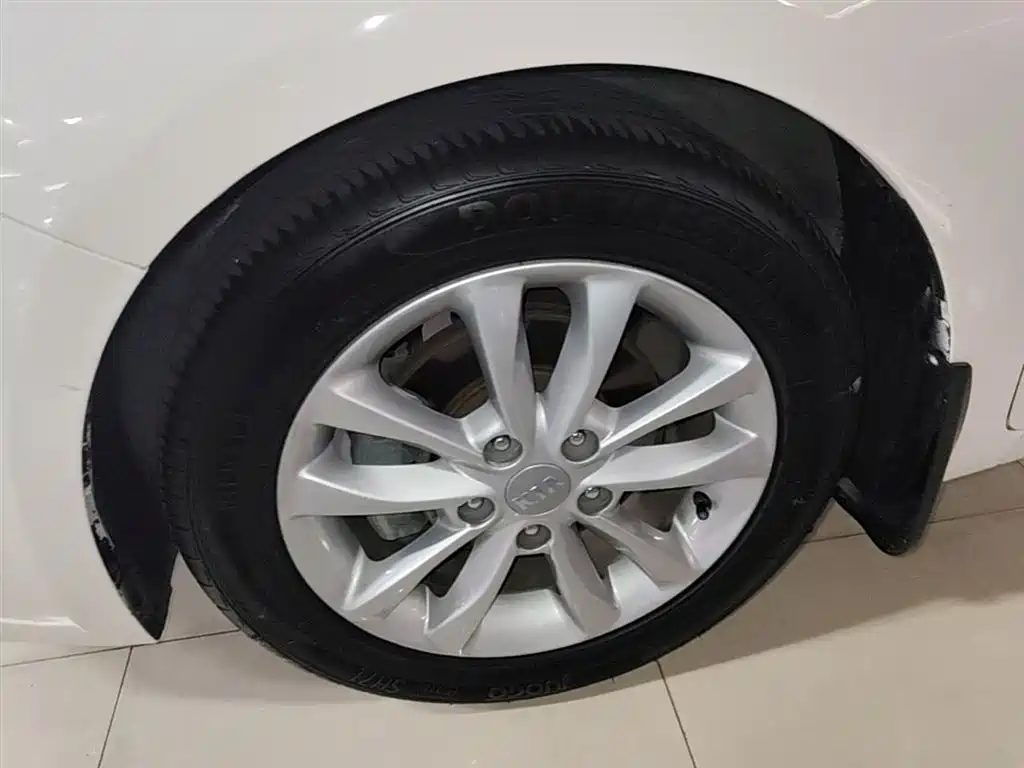 Kia K3 2016 1.6L Automatic GL фото 23