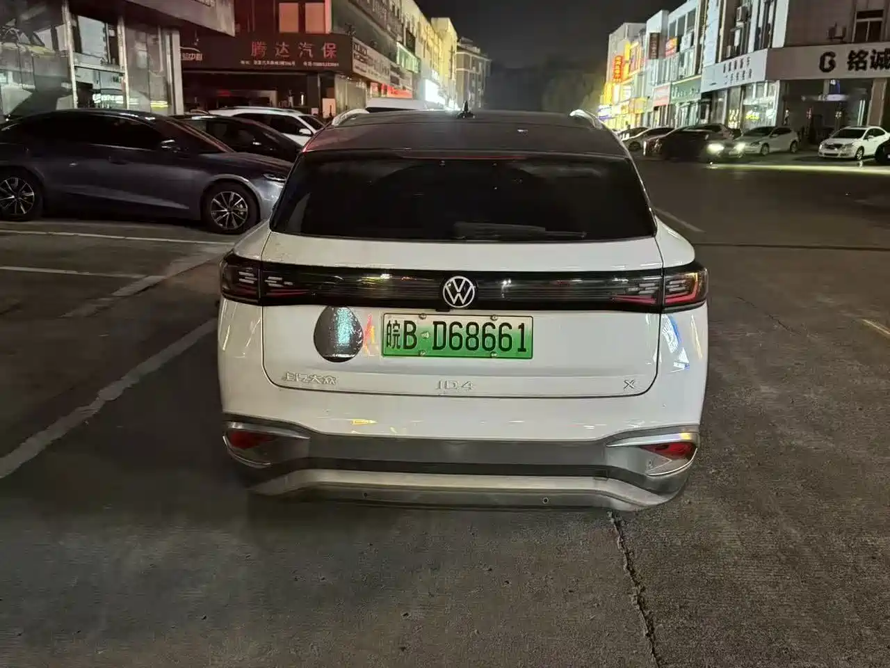 صورة 9 - Volkswagen ID.4 X