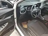 Photo 16 - Buick Encore