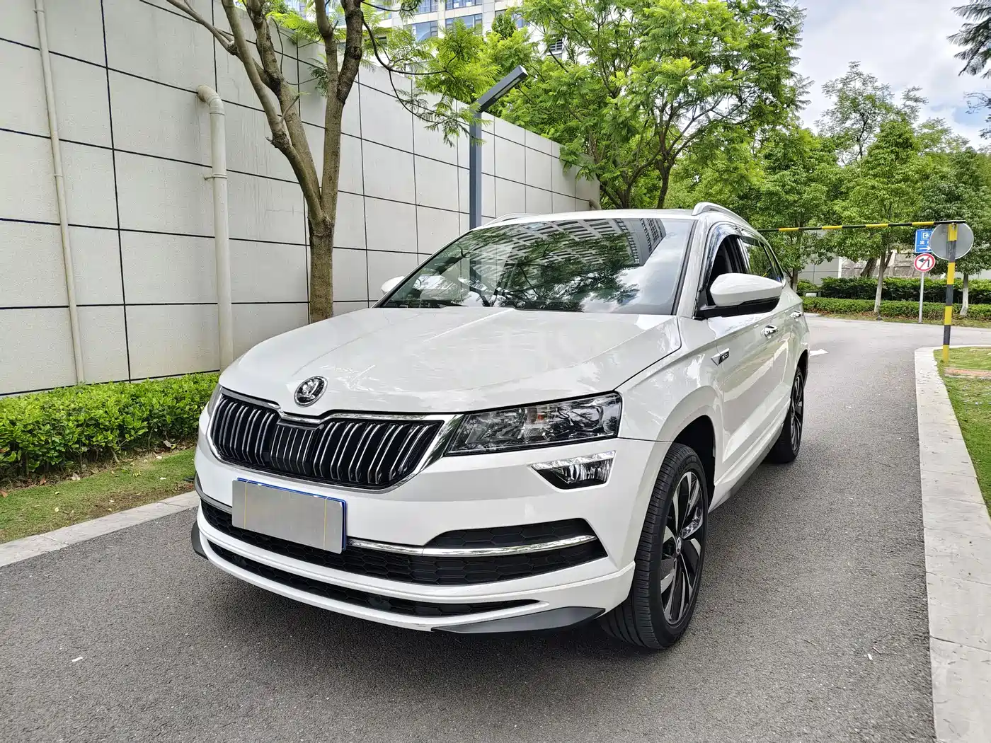 Škoda Karoq 2022 TSI280 Premium