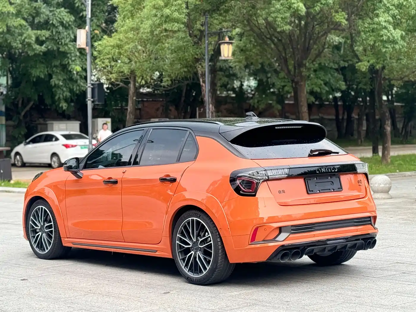 Lynk & Co 02 Hatchback 2021 2.0TD Halo Driving Control Package Edition фото 9