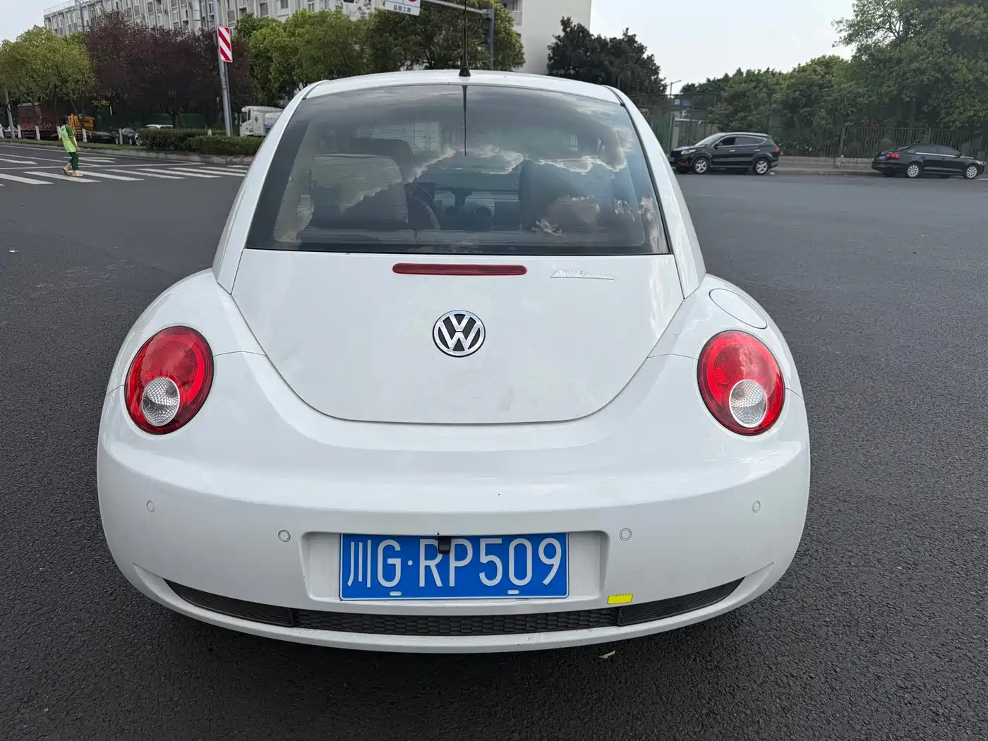 Volkswagen Beetle 2010 2010 Model 2.0 BlackOrange Comfort Edition