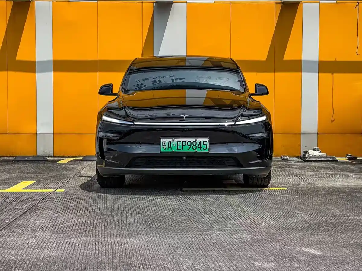 Tesla Model Y 2026 2026 Long Range Rear-Wheel Drive