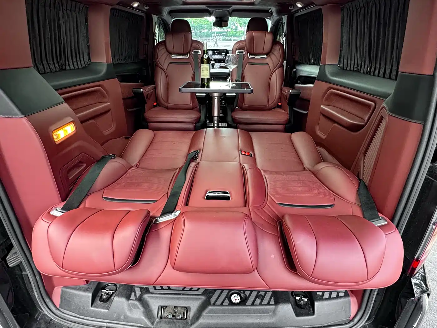 Ford Tourneo 2024 Model 2.0T Auto Supreme Plus Edition фото 35