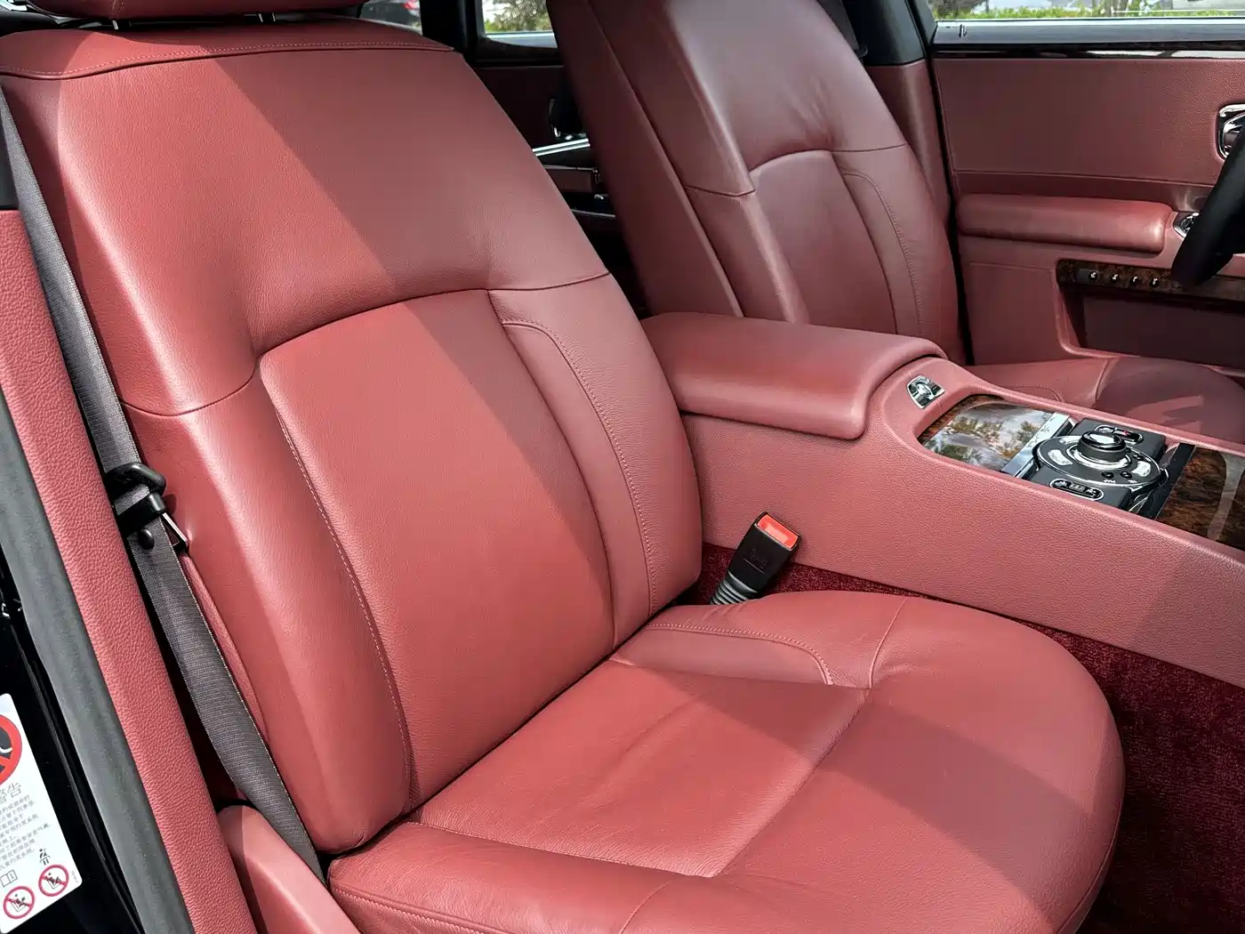 Rolls-Royce Ghost 2015 2010 Model 6.6T Standard