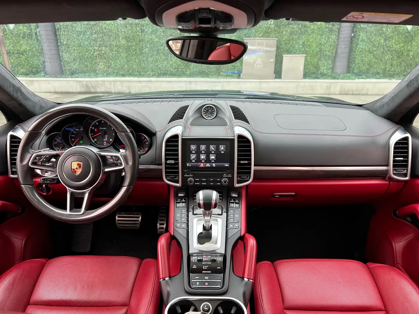 Porsche Cayenne 2015 Cayenne Turbo 4.8T фото 16