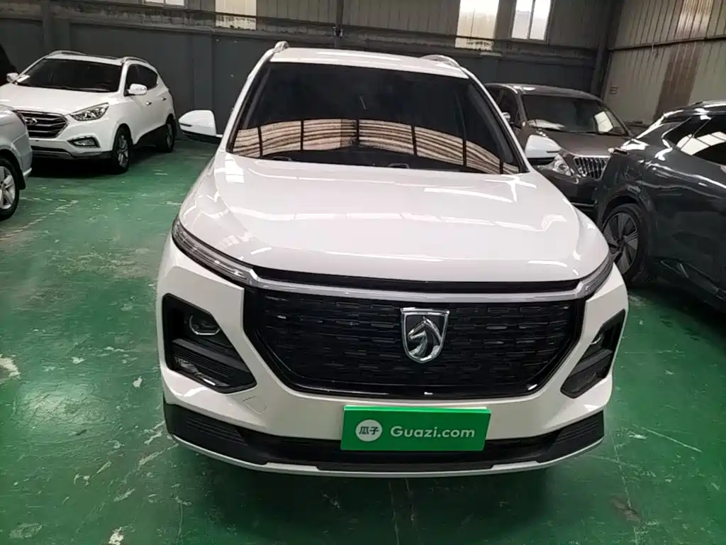 Baojun 530 2019 2020 1.5T CVT Luxury Connect 7-seater