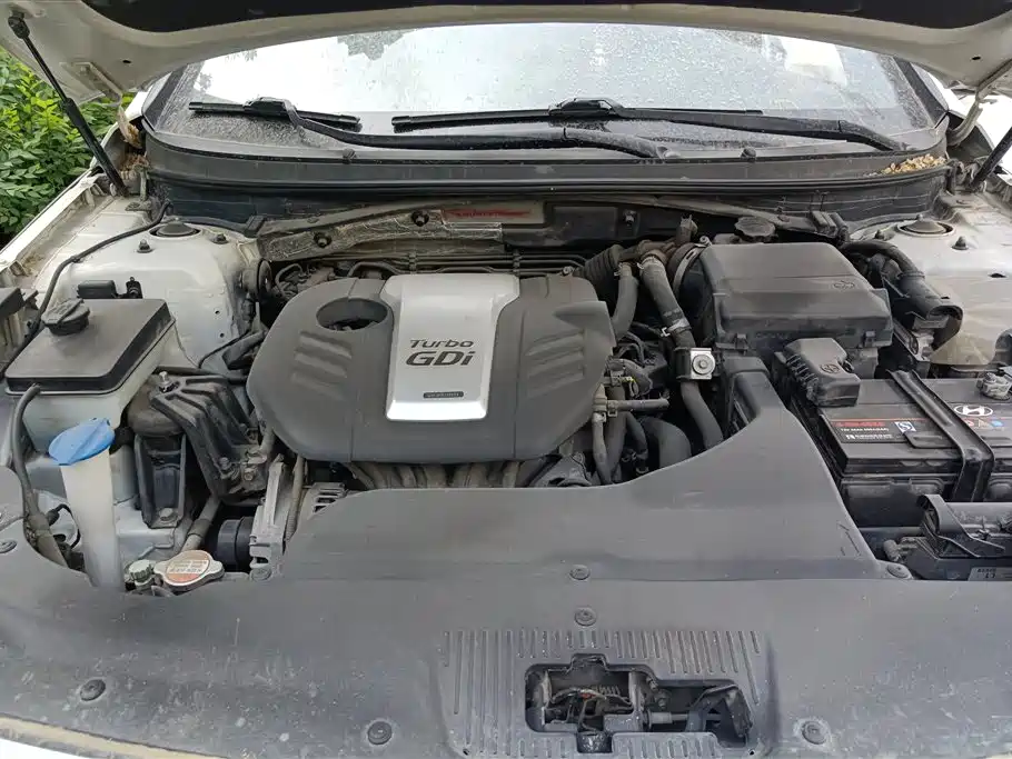Hyundai Sonata 2015 1.6T GLS Smart фото 10