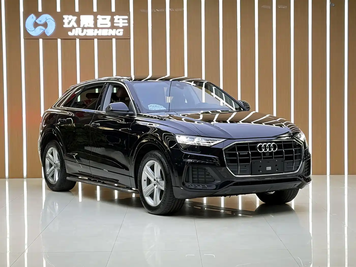 Audi Q8 2019 45 TFSI Luxury Elegance фото 3