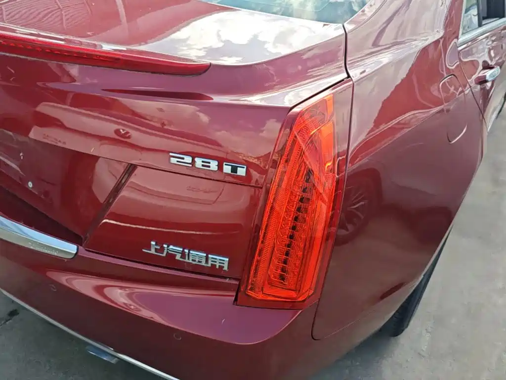Photo 8 - Cadillac ATS-L