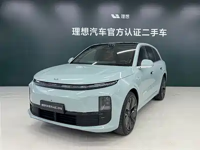 Li Auto L6