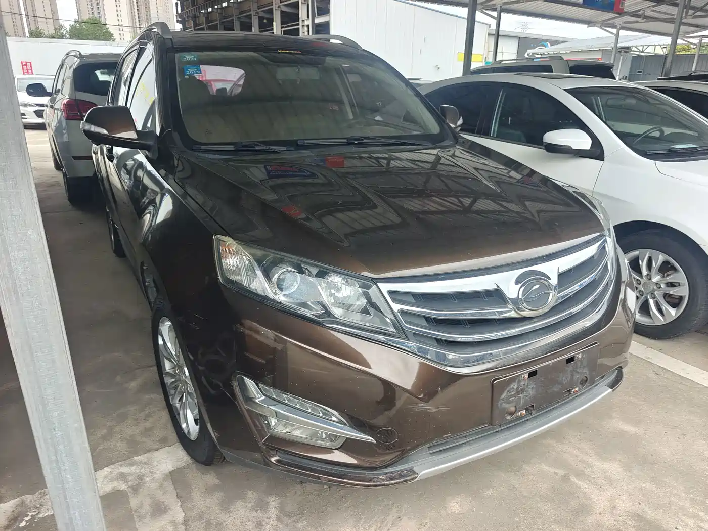 Landwind X5 2017 2016 Plus 1.5T CVT Pioneer Edition