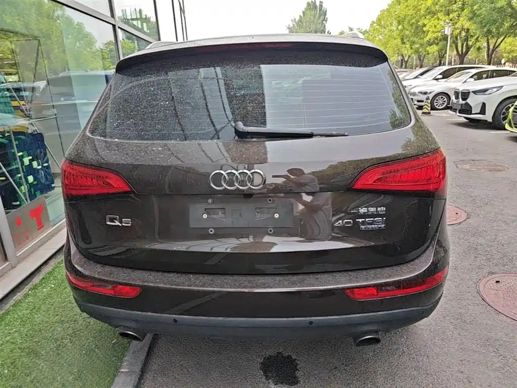 Audi Q5 2015 40 TFSI Technology фото 10