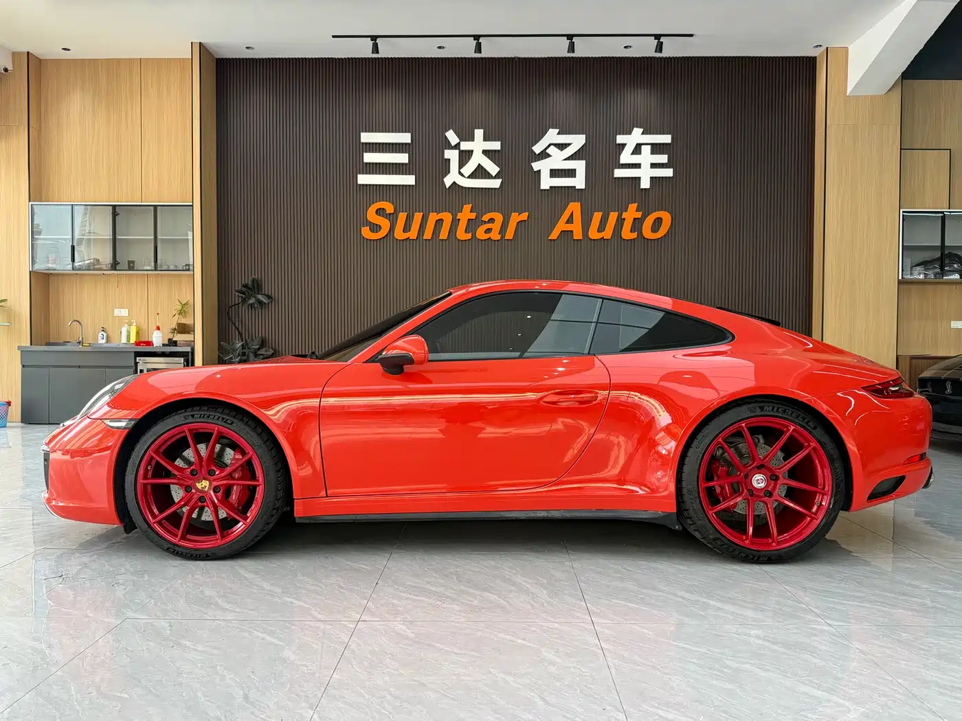 Porsche 911 2016 Carrera 4S 3.0T фото 7