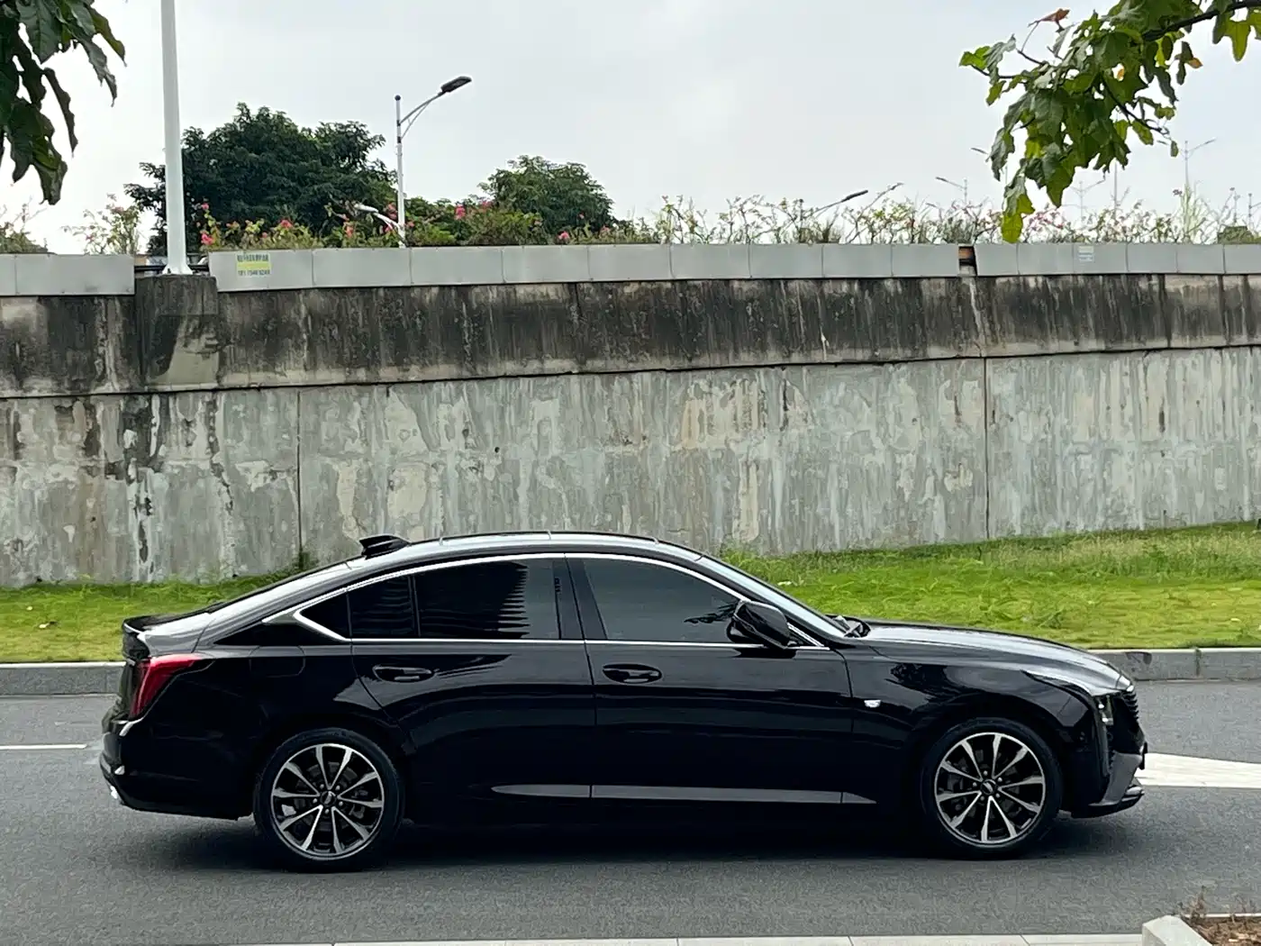 Cadillac CT5 2025 2025 Model 28T Urban Sport Edition