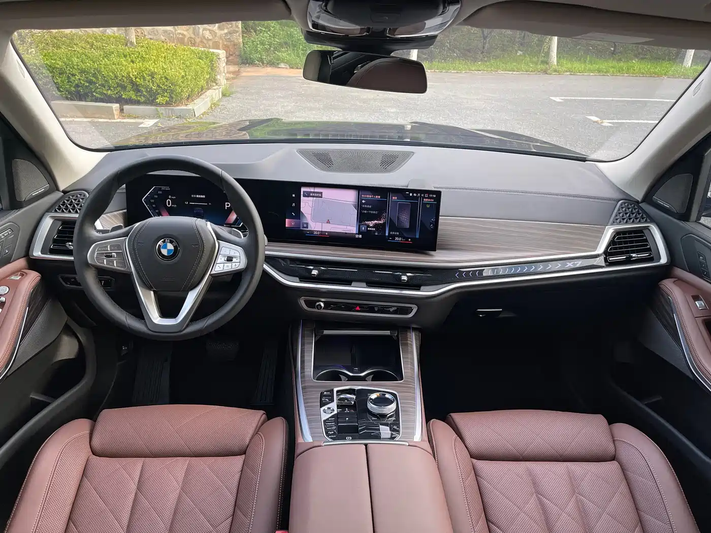 BMW X7 2024 2023 xDrive40i Leading Luxury Package