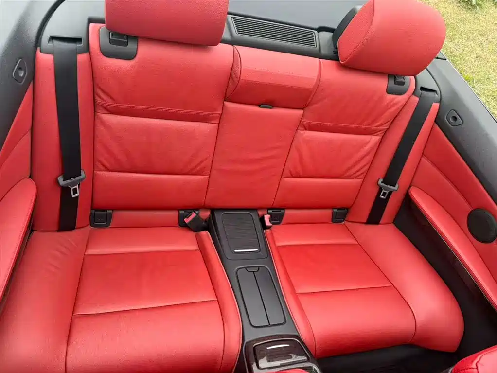 BMW 3 Series (Import) 2011 330i Convertible Coupe фото 7