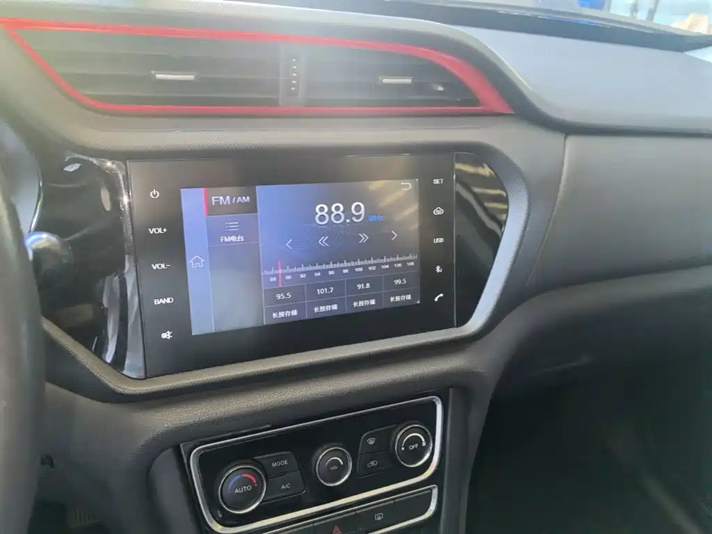 Chery Tiggo 3 2017 2016 1.6L CVT Smart Edition