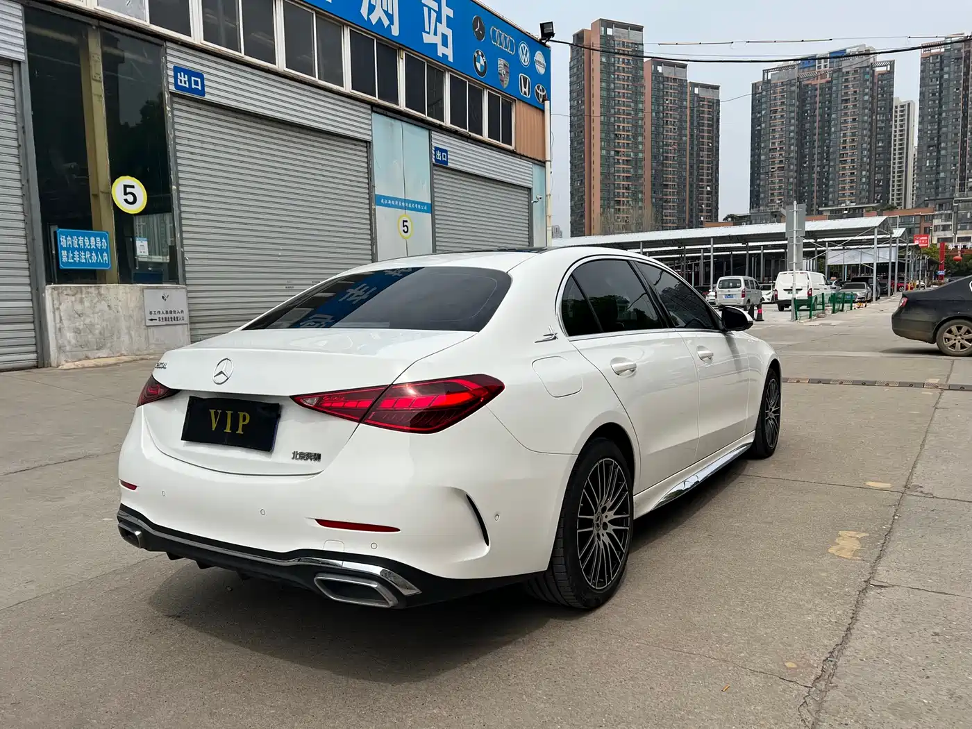 Mercedes-Benz C-Class 2023 C 260 L Sport фото 15
