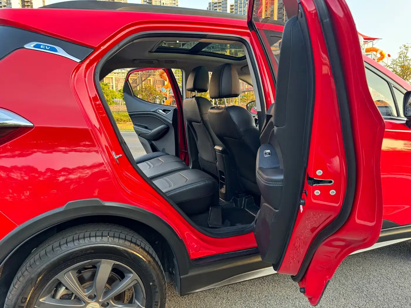 BYD Yuan New Energy 2019 2019 EV360 Smart Connect Premium Edition