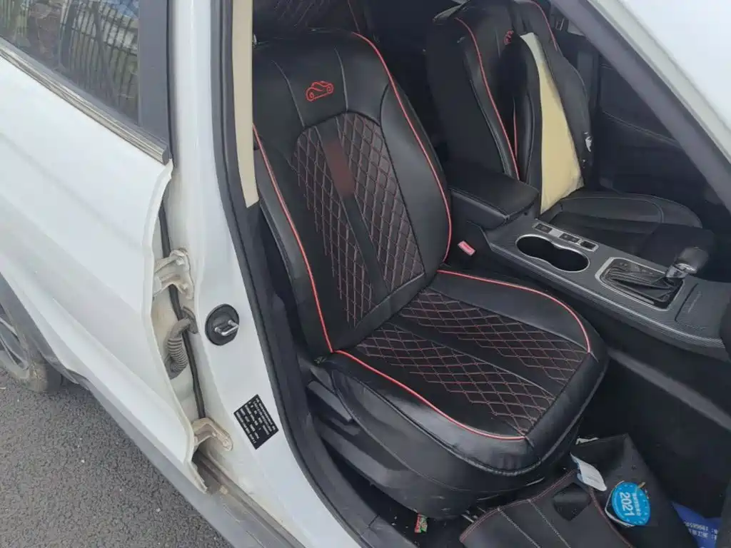 Yema Auto Bojun 2019 2019 1.5T CVT Luxury