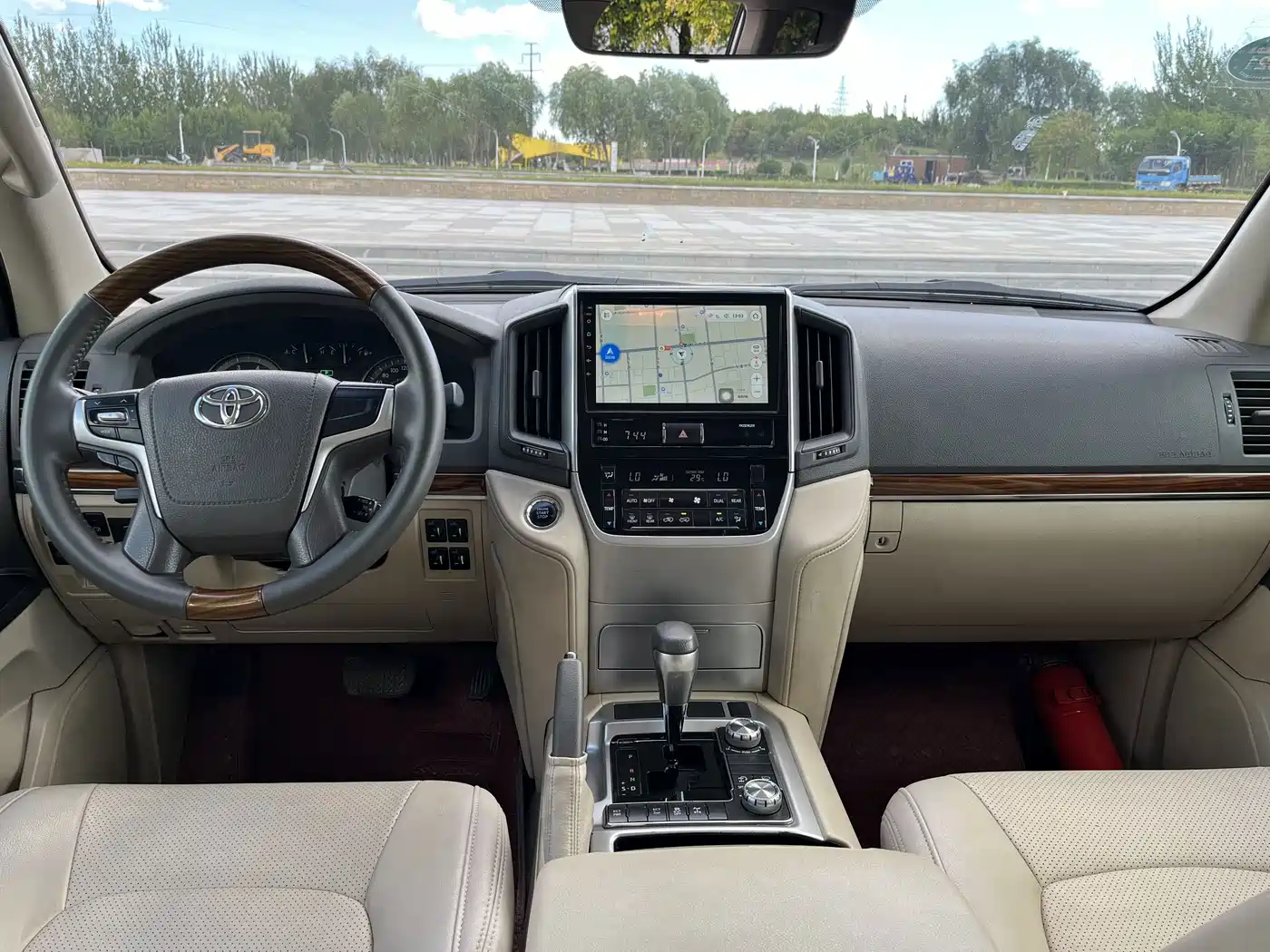 Toyota Land Cruiser (Import) 2018