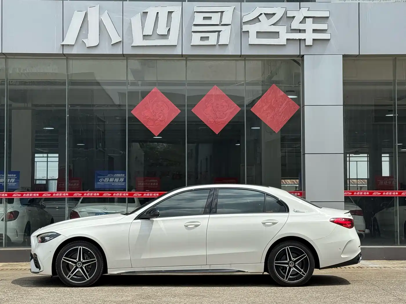 Mercedes-Benz C-Class 2023 C 260 L Night Edition Sport фото 3