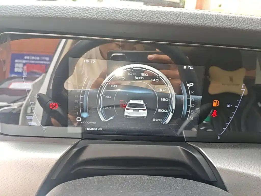 Bestune T77 2024 2023 1.5T Automatic Luxury
