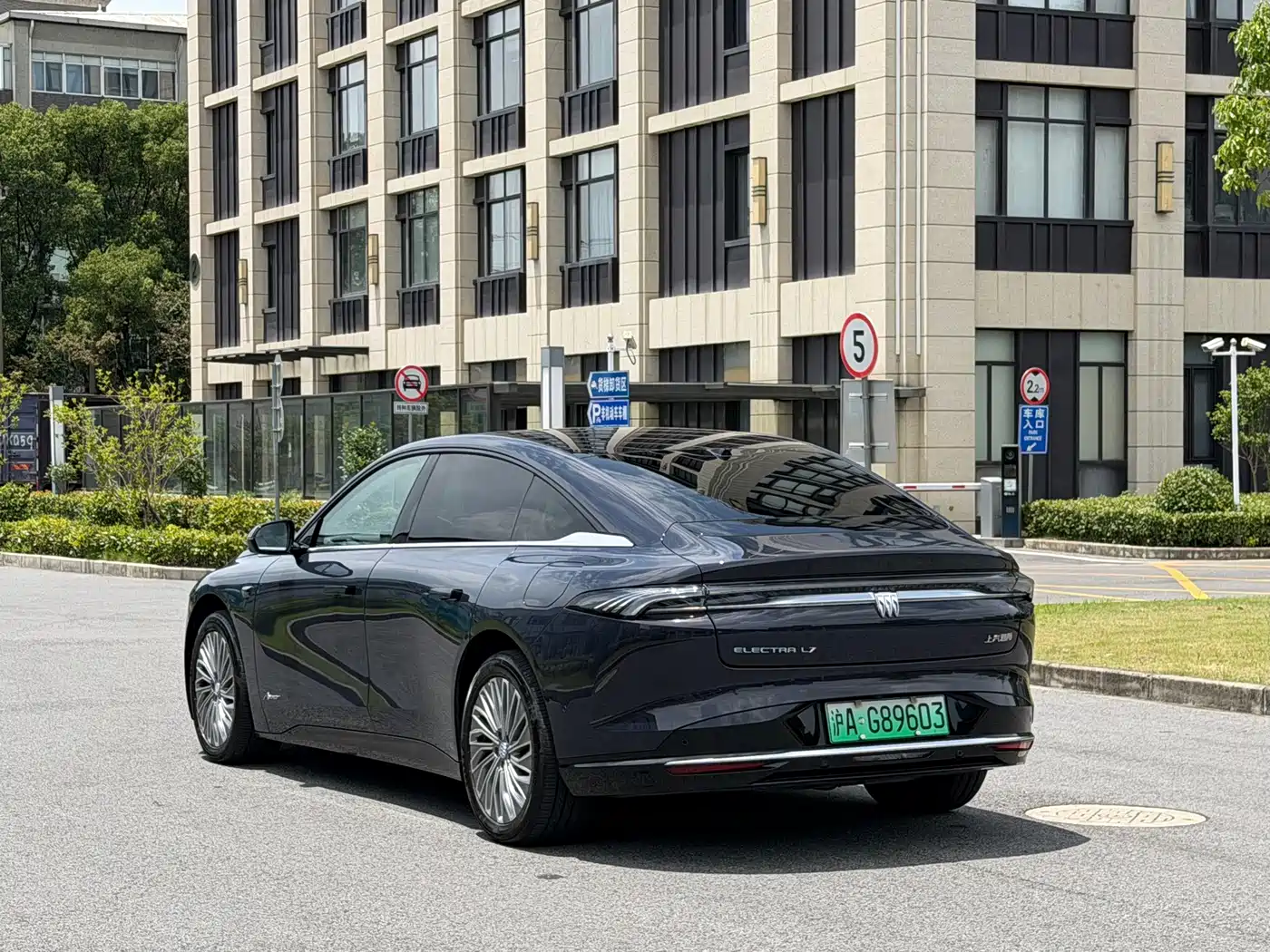Buick Zenith Sedan 2025 2025 Model Base Version