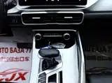 Фото 13 - Geely Coolray