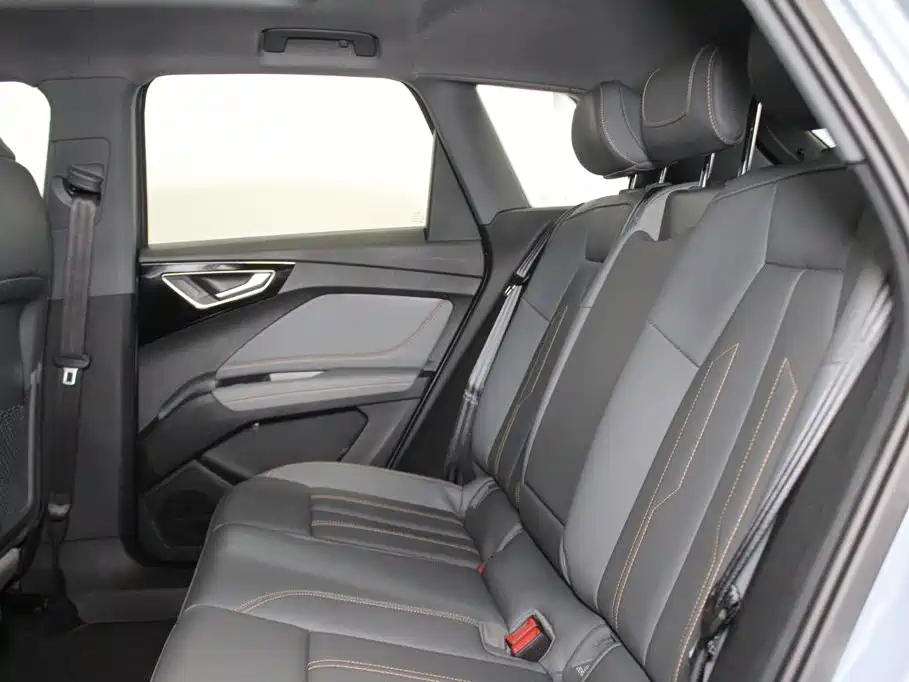 Audi Q4 e-tron 2024 2024 40 e-tron Pioneer Edition