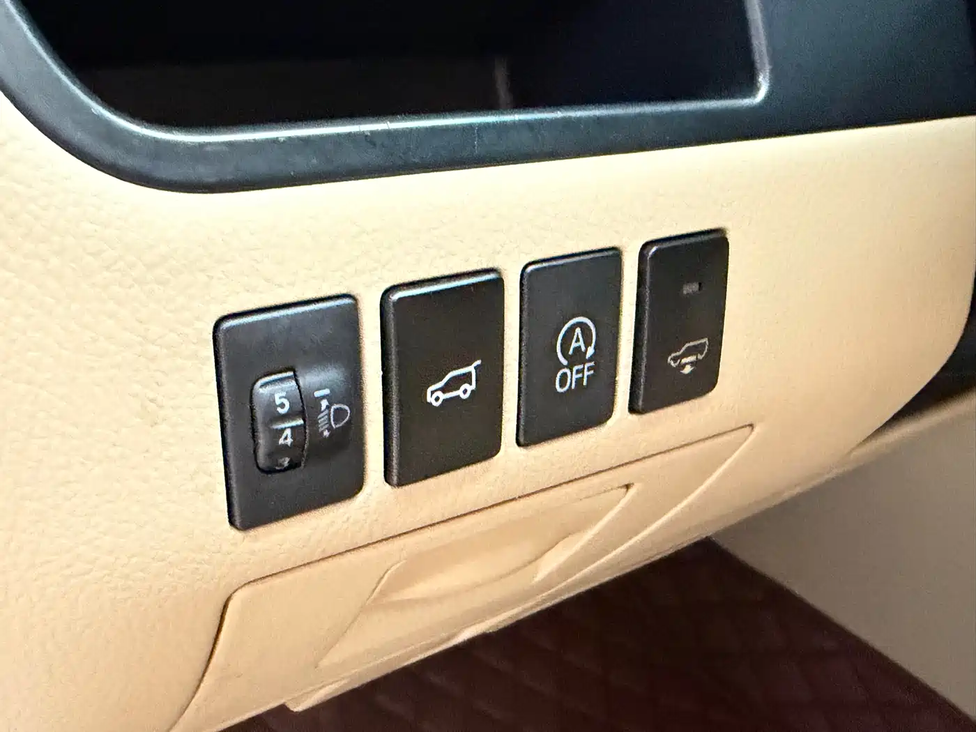 Toyota Highlander 2015 2.0T FWD Luxury Edition 7-seater фото 6