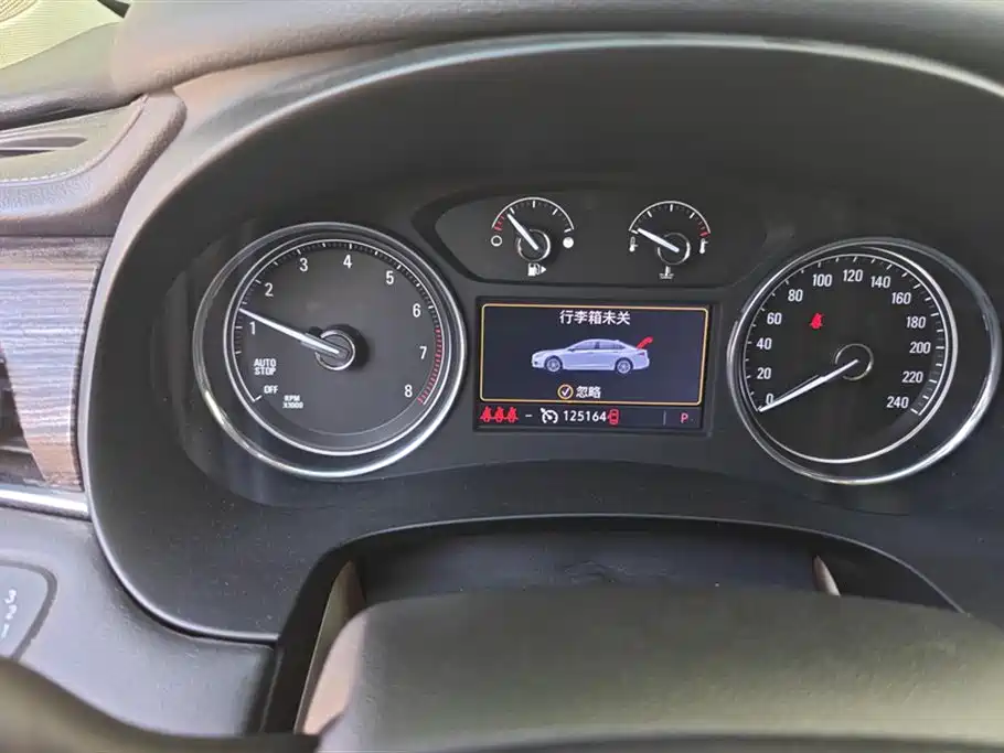 Buick LaCrosse 2020 652T Elite фото 14