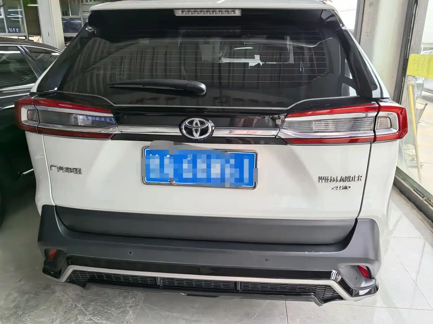 Toyota Wildlander 2022 2.0L CVT AWD Luxury PLUS Edition фото 5