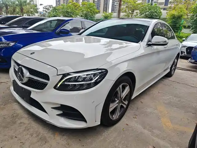 Mercedes-Benz C-Class 2020