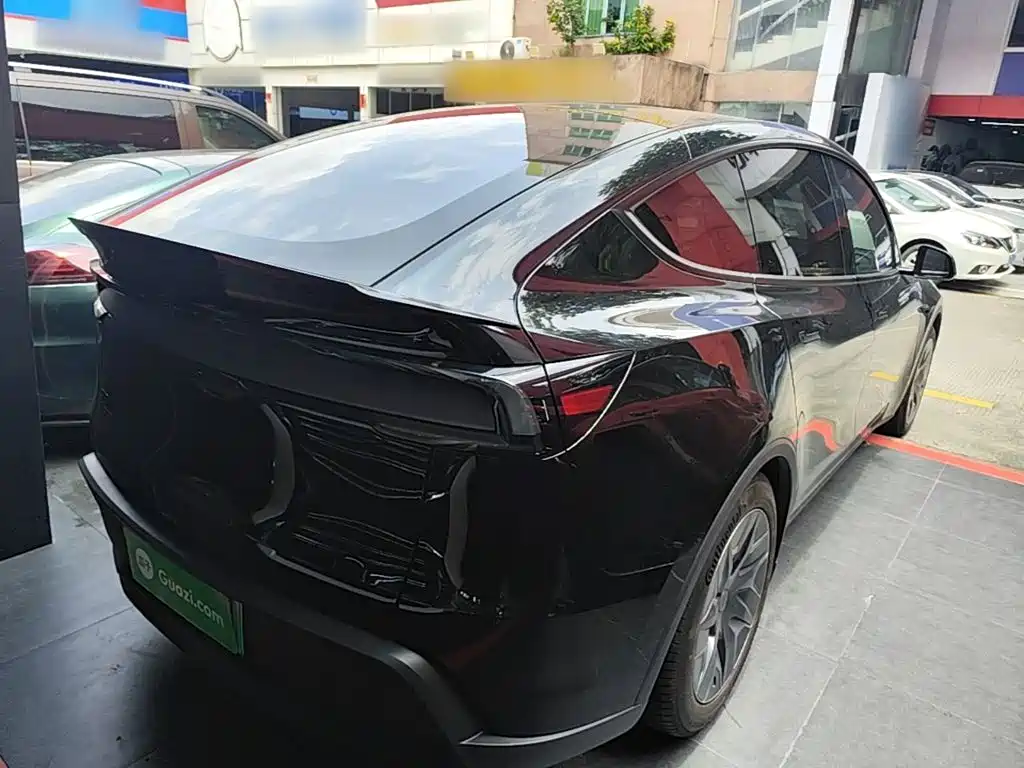 Tesla Model Y L 2026 2025 Facelift Long Range AWD