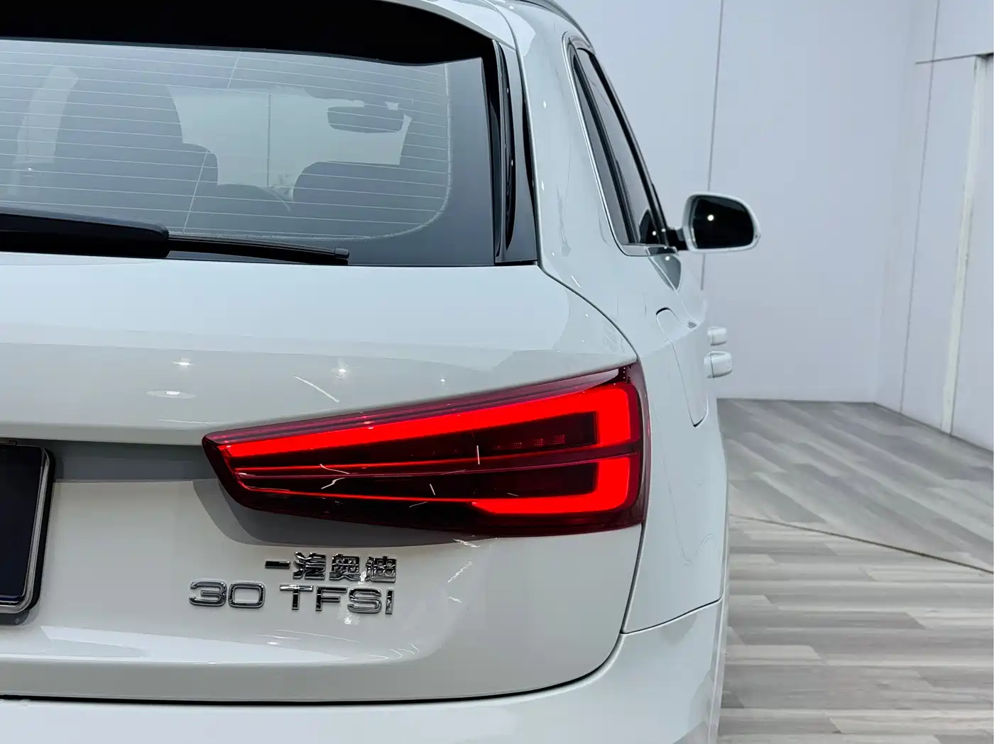 Audi Q3 2018 30th Anniversary Edition 30 TFSI Fashion фото 27