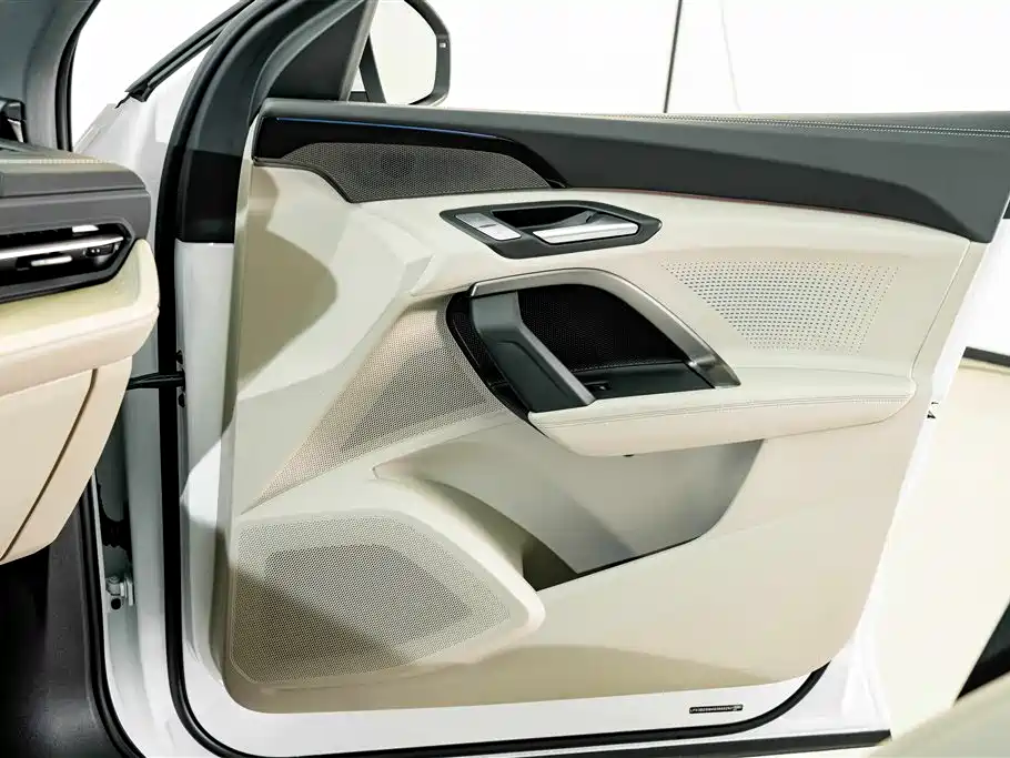 Audi Q5L 2026 2026 Model Base Version