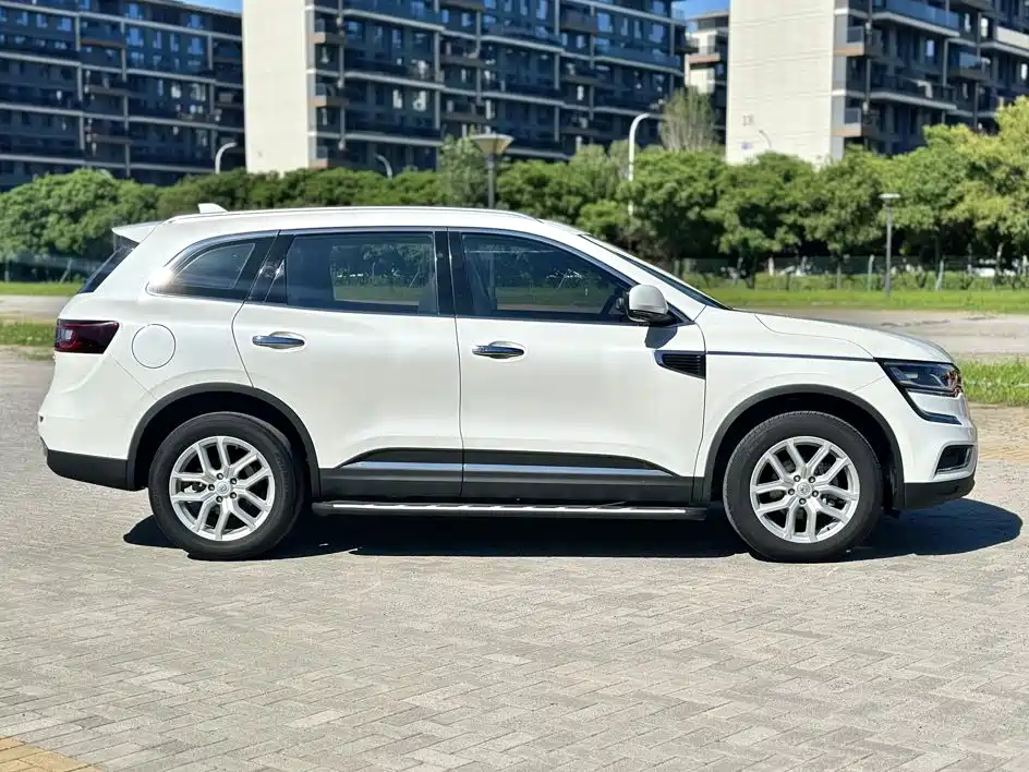 Renault Koleos 2017 2017 2.5L 4WD Premium Edition