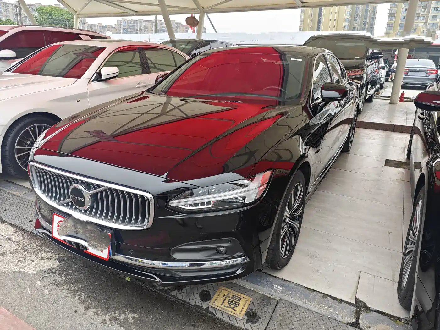 Volvo S90 2021 Model B5 Inscription Luxury Edition