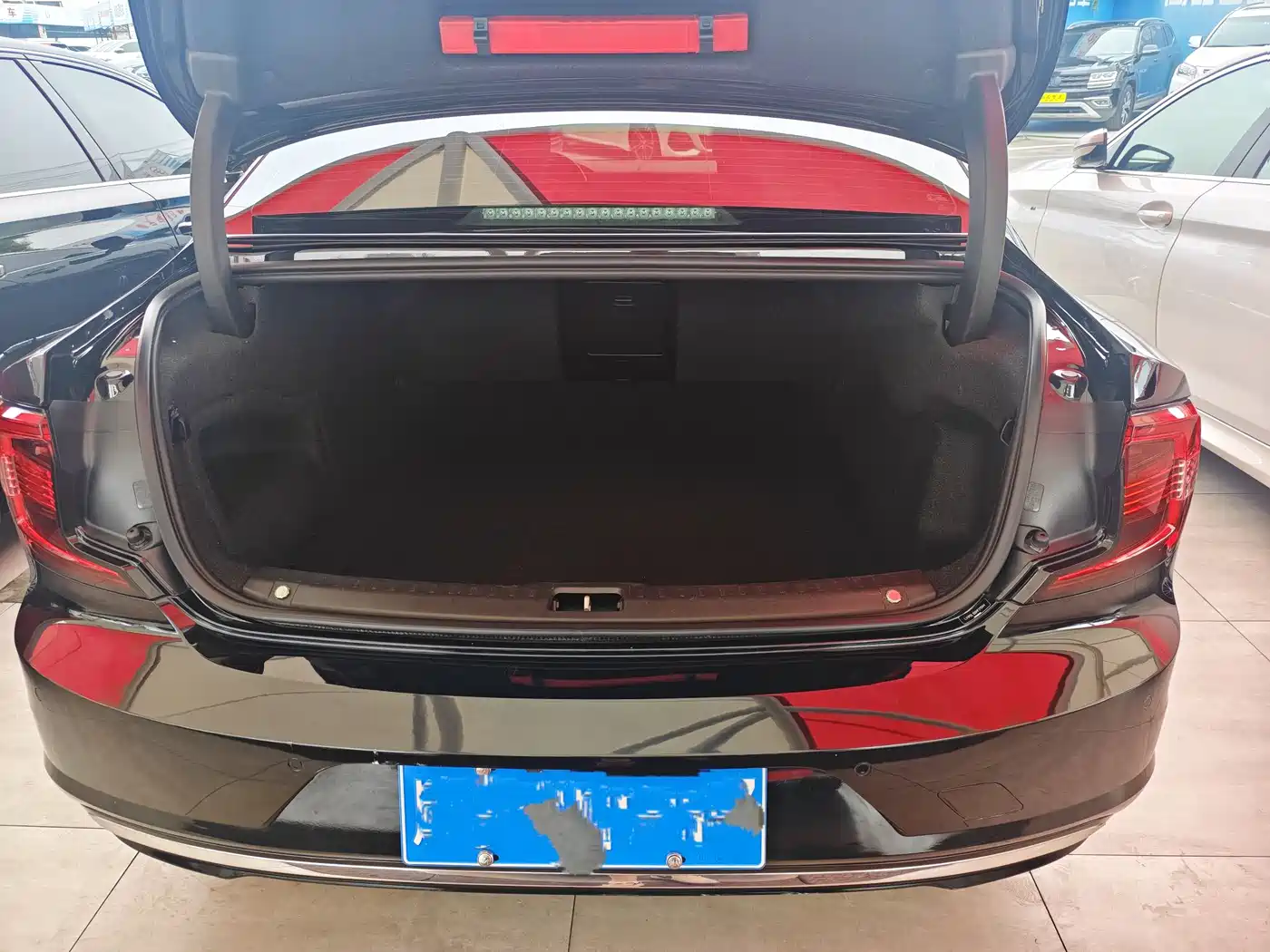 Volvo S90 2021 Model B5 Inscription Luxury Edition фото 5