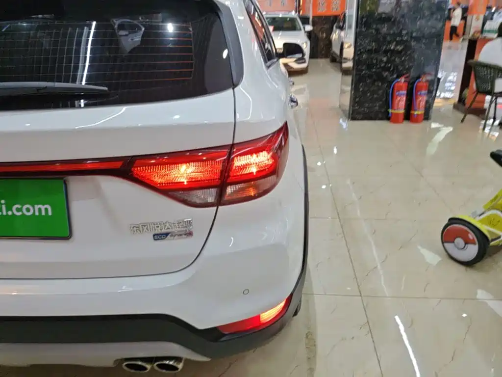 Kia KX CROSS 2019 2018 1.6L Automatic Smart Sunroof Edition