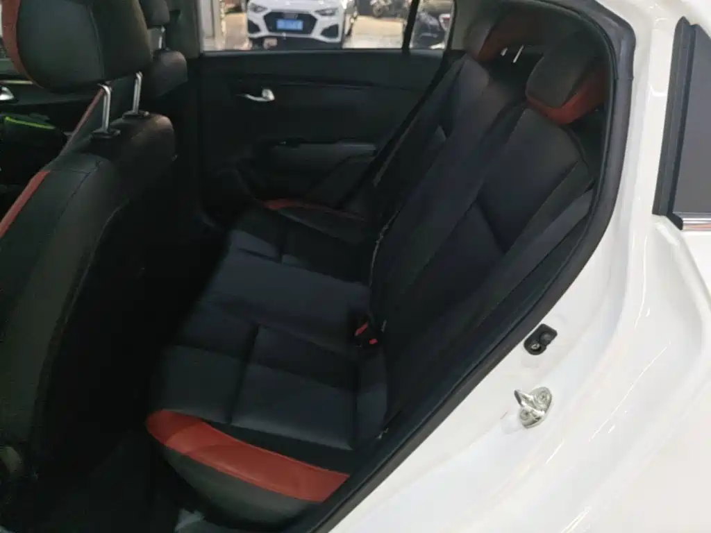 Kia KX CROSS 2019 2018 1.6L Automatic Smart Sunroof Edition