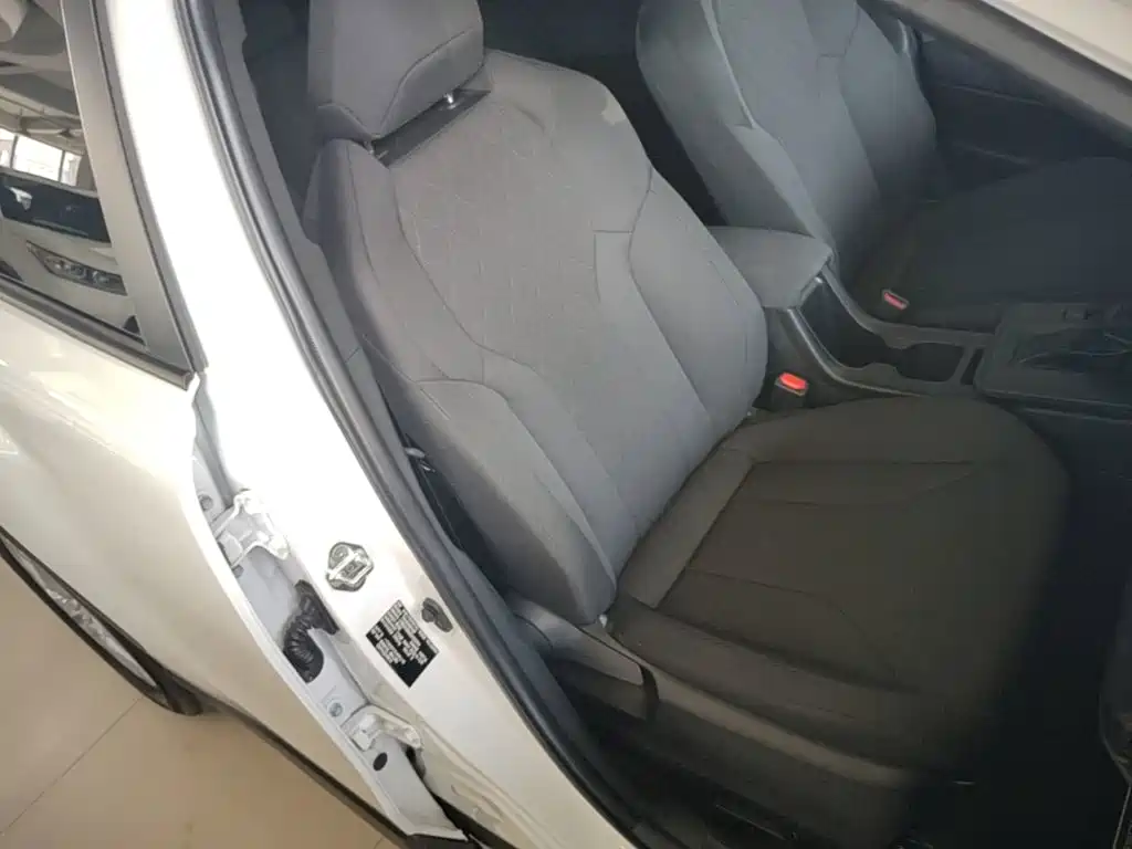 Toyota Corolla Cross 2026 2025 2.0L Intelligent Hybrid Pioneer Edition